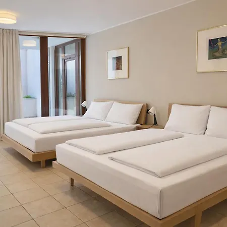 Pool Vila Lazise